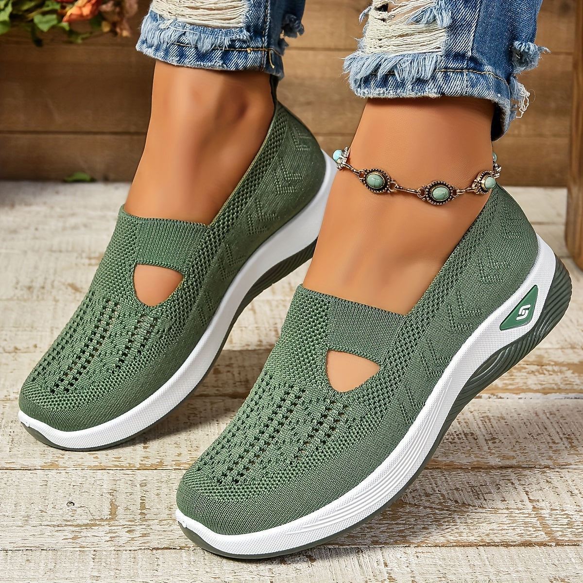 Lightweight Slip-On Shoes for Women with Orthopedic Comfort
