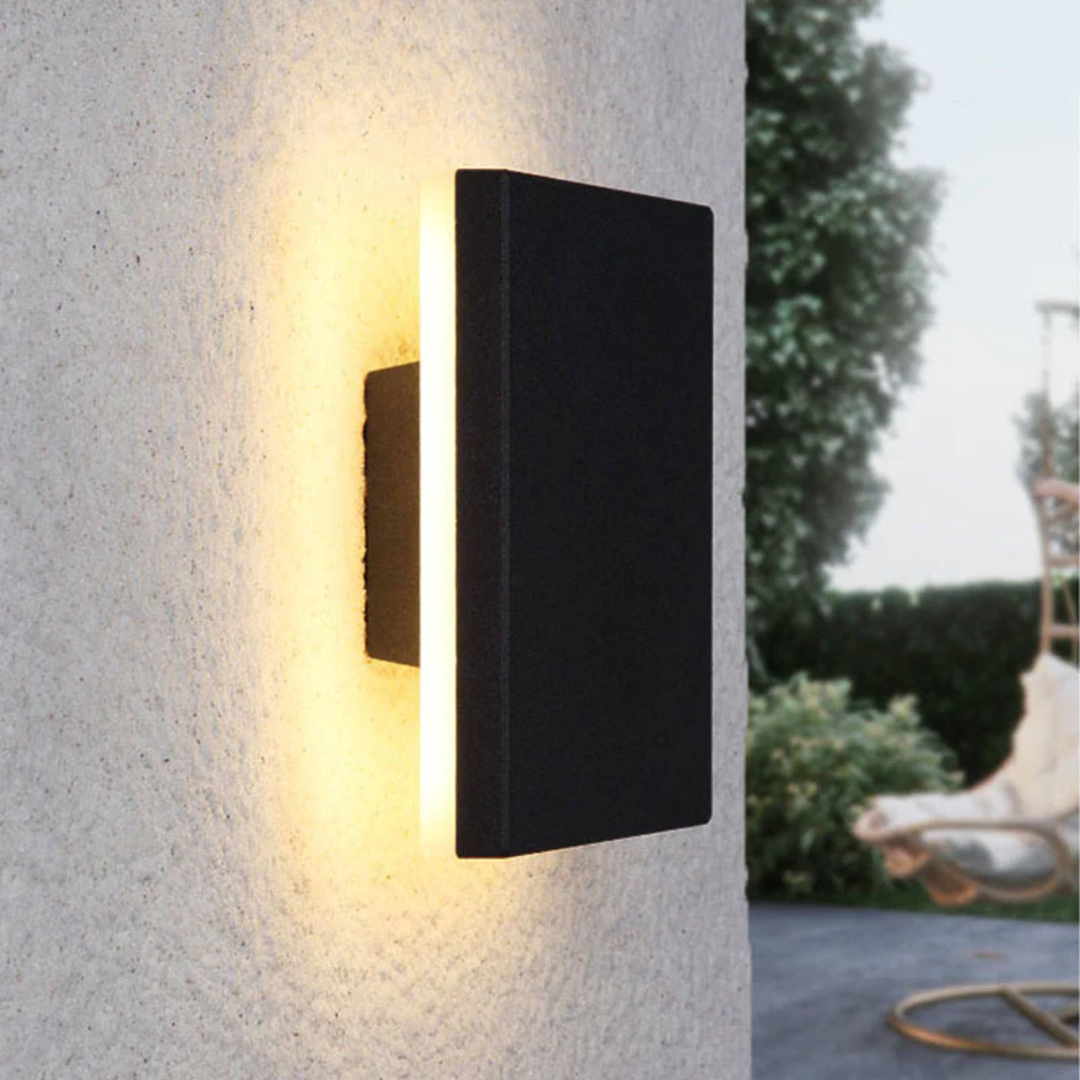 Modern Minimalist IP65 Metal LED Wall Lamp