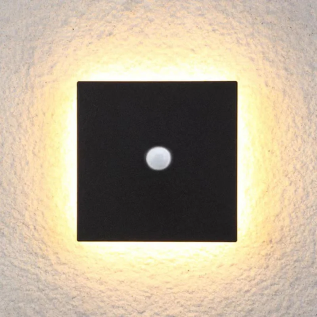 Modern Minimalist IP65 Metal LED Wall Lamp
