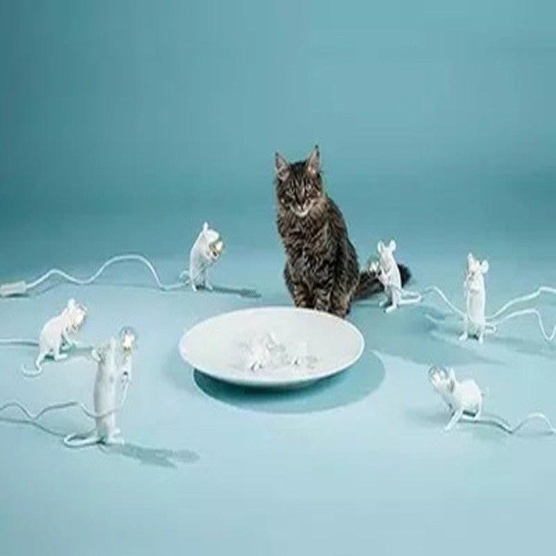 Modern Ceramic Mouse Table Lamp with LED Light