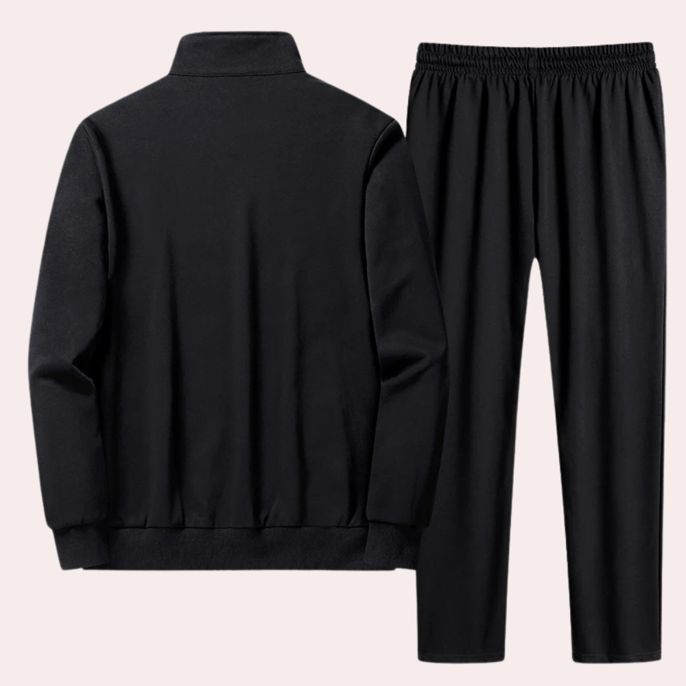 Comfortable Men's Training Set with Modern Cut