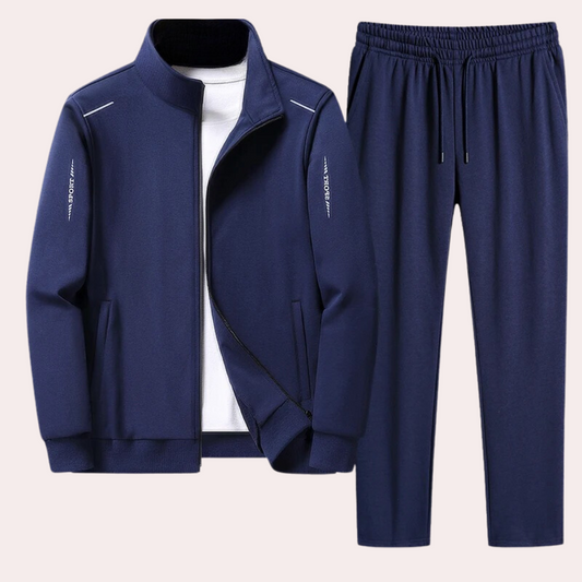 Comfortable Men's Training Set with Modern Cut