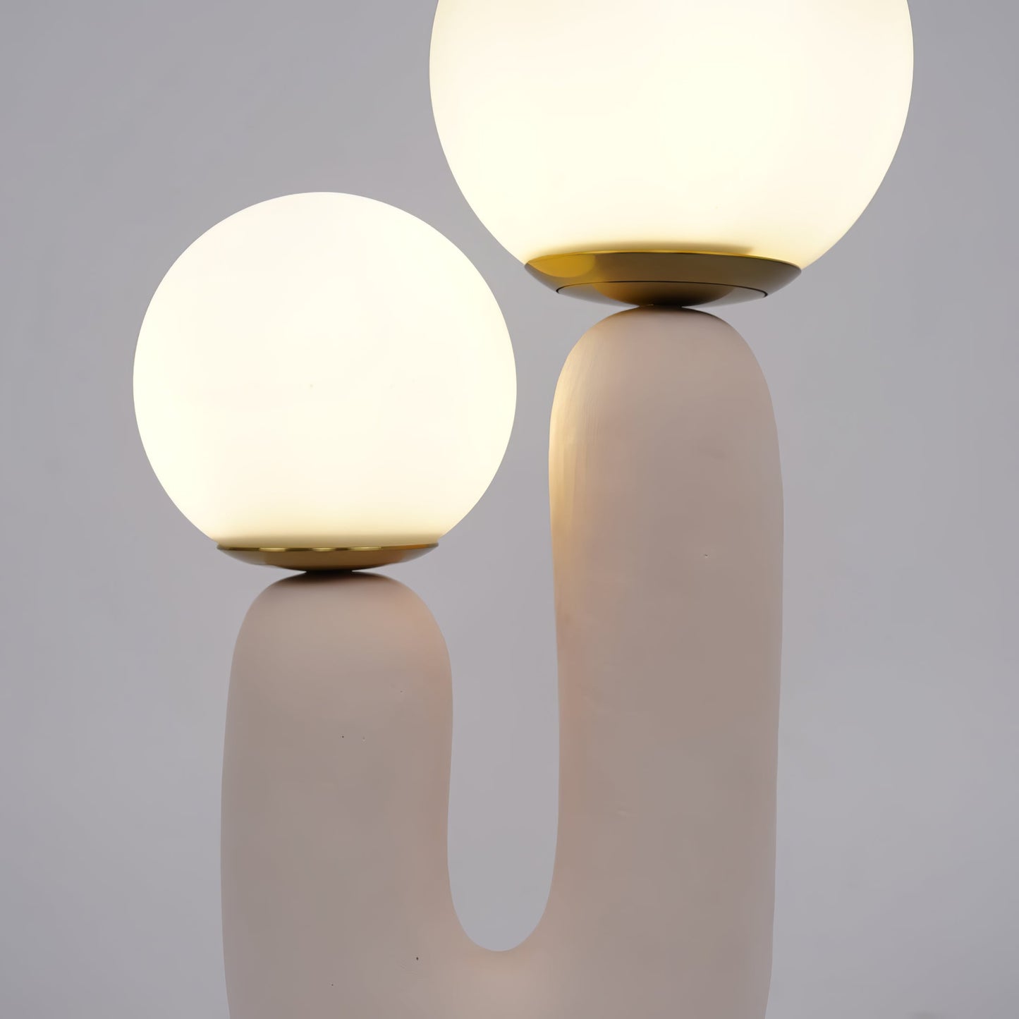 Contemporary Resin and Glass Table Lamp with Natural Accent