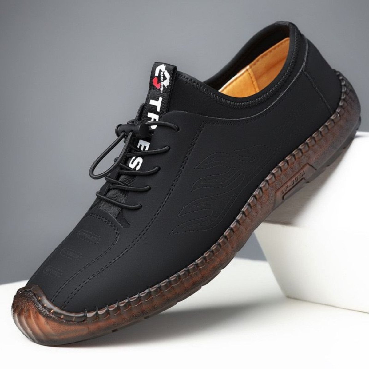 Orthopedic Comfort Walkers for Natural Foot Positioning