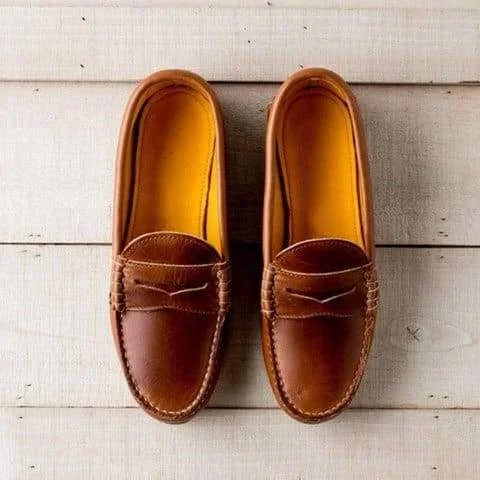 Vintage Slip-On Loafers for Women in PU Leather with Low Heel