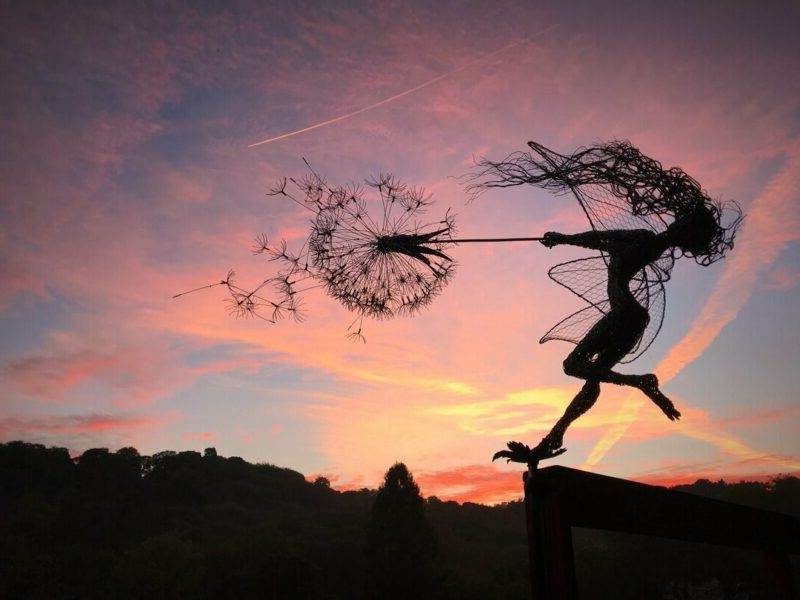 Metal Fairy Garden Stake Decoration with Dandelion Design