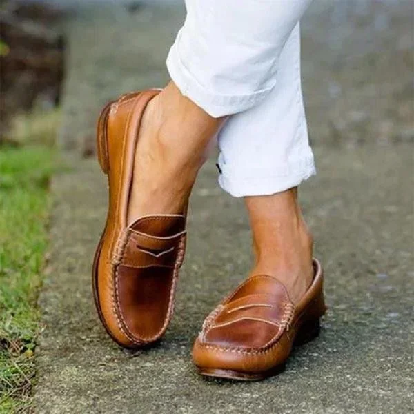 Vintage Slip-On Loafers for Women in PU Leather with Low Heel