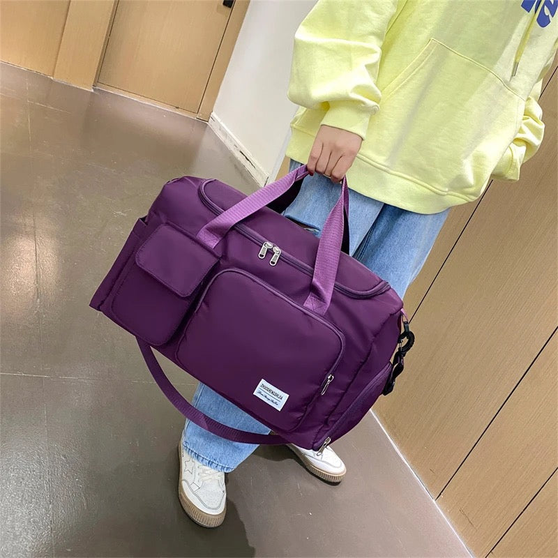 Travel Bag with Shoe Compartment and Organized Storage