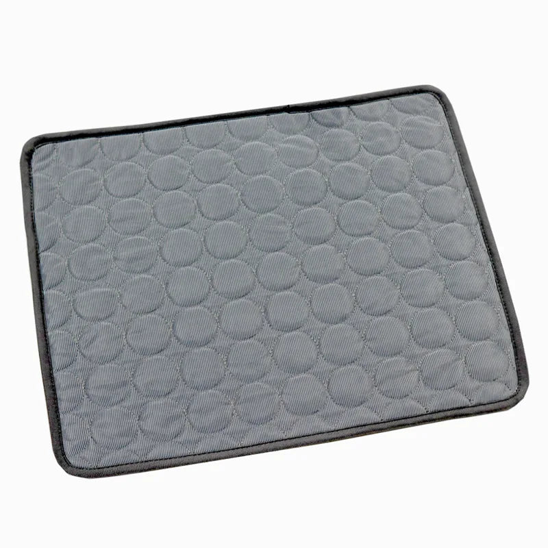Cooling Pet Mat with Ice Silk Top Layer for Dogs and Cats