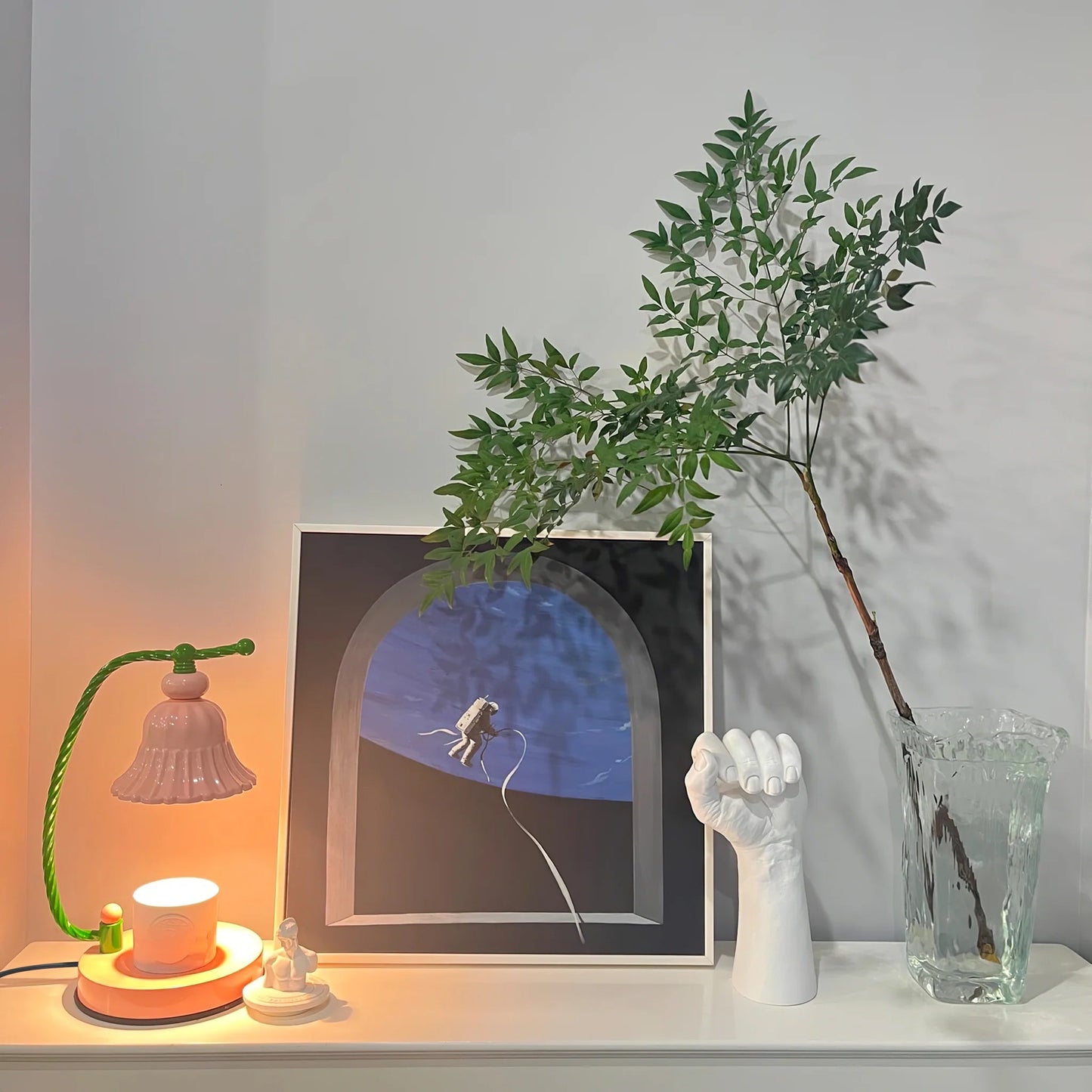 Charming Pink Glass Flower Table Lamp