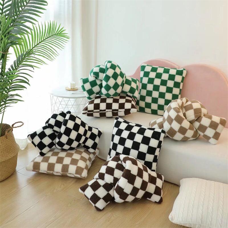 Checkered Plush Fleece Pillowcase
