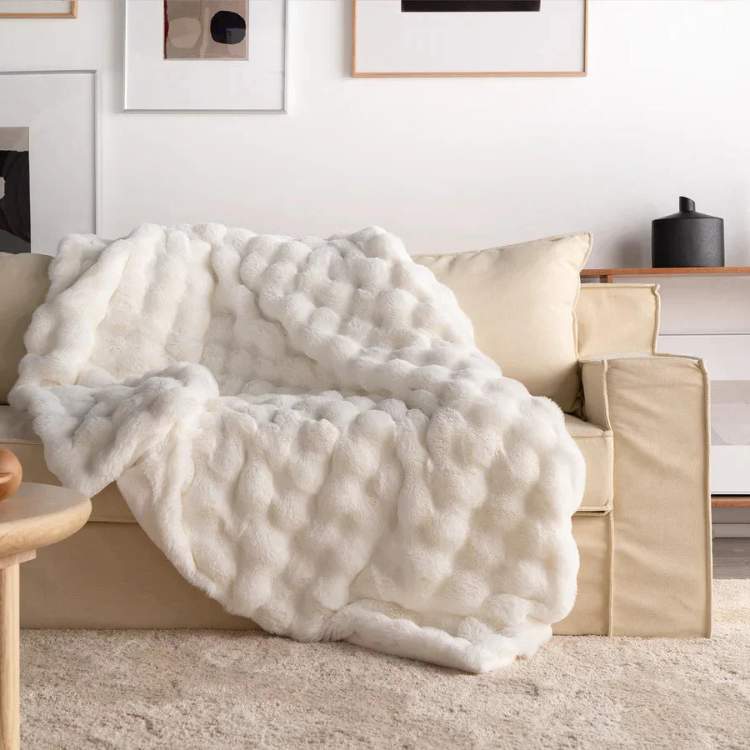 Faux Fur Weighted Throw Blanket for Cozy Comfort