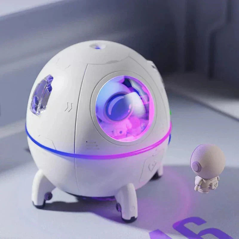 Portable Astronaut Humidifier with Night Light and Aroma Diffuser