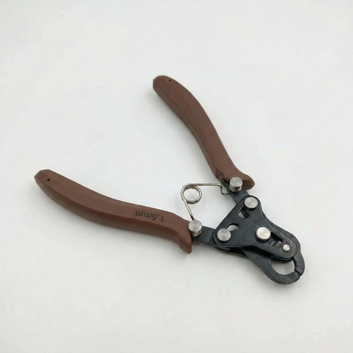 Jewelry Looping Pliers for Effortless Loop Creation