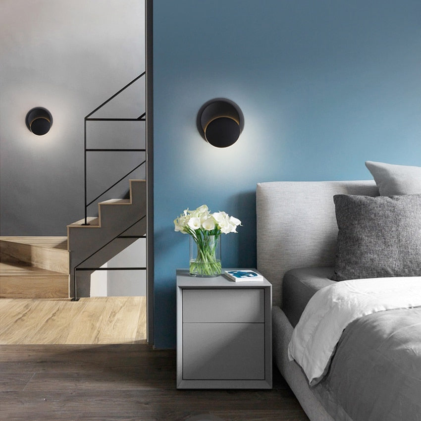 Contemporary LED Wall Light with Frosted Glass