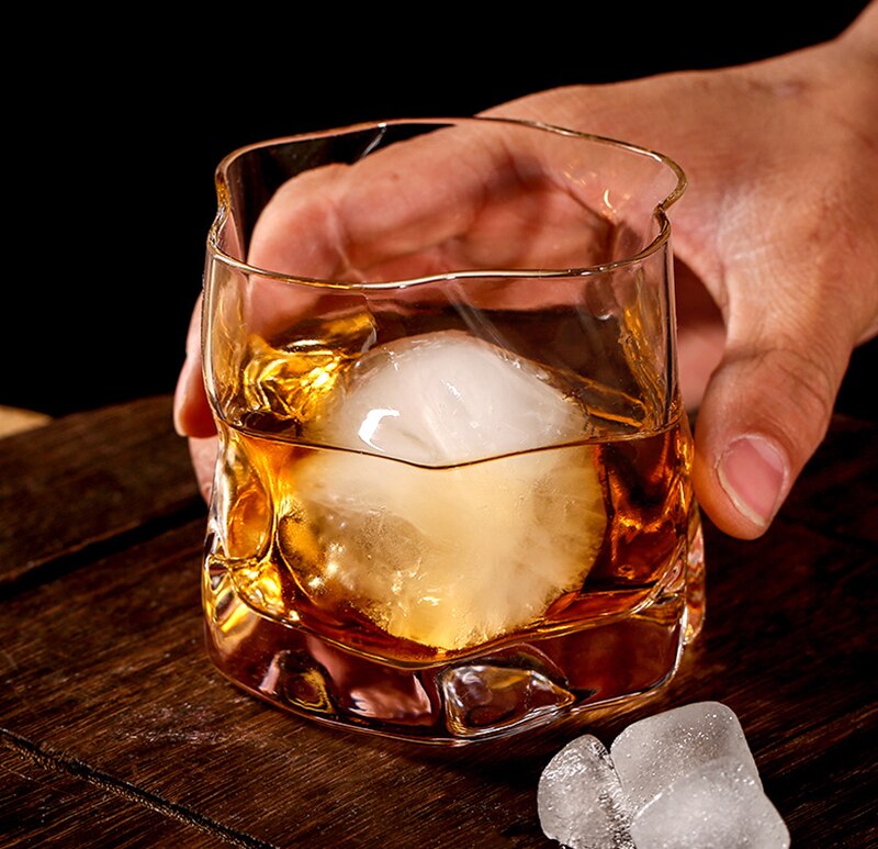 Distorted Texture Whiskey Glass Set with Gold Accents