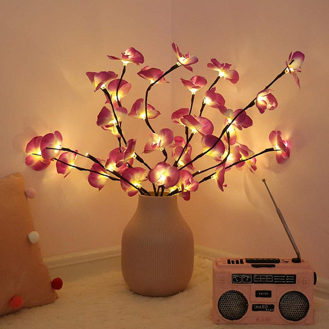 Illuminated Nature-Inspired Table Lamp with LED Branches