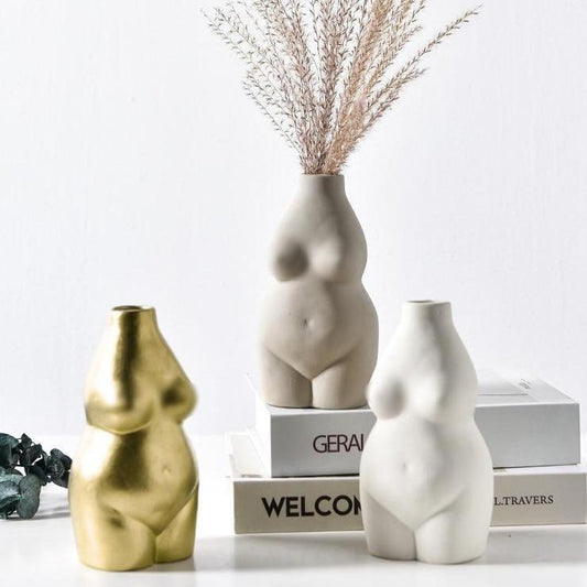 Venus Ceramic Bust Vase in Beige and Gold