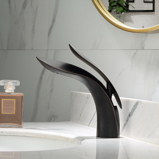Contemporary Brass Bathroom Faucet with Elegant Handle