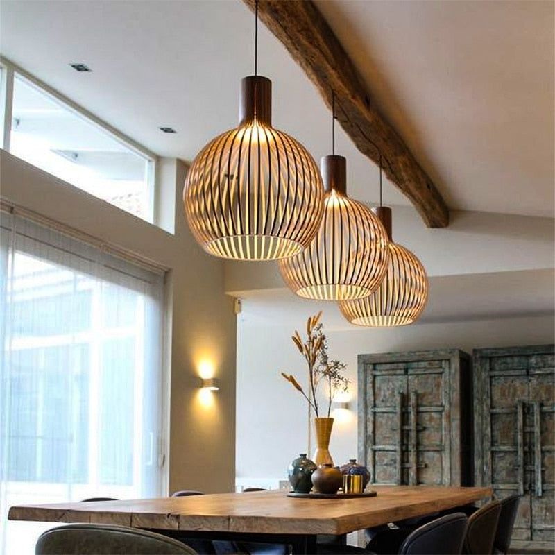 Handcrafted Wooden Pendant Lamp - Adjustable Height, Artisanal Design