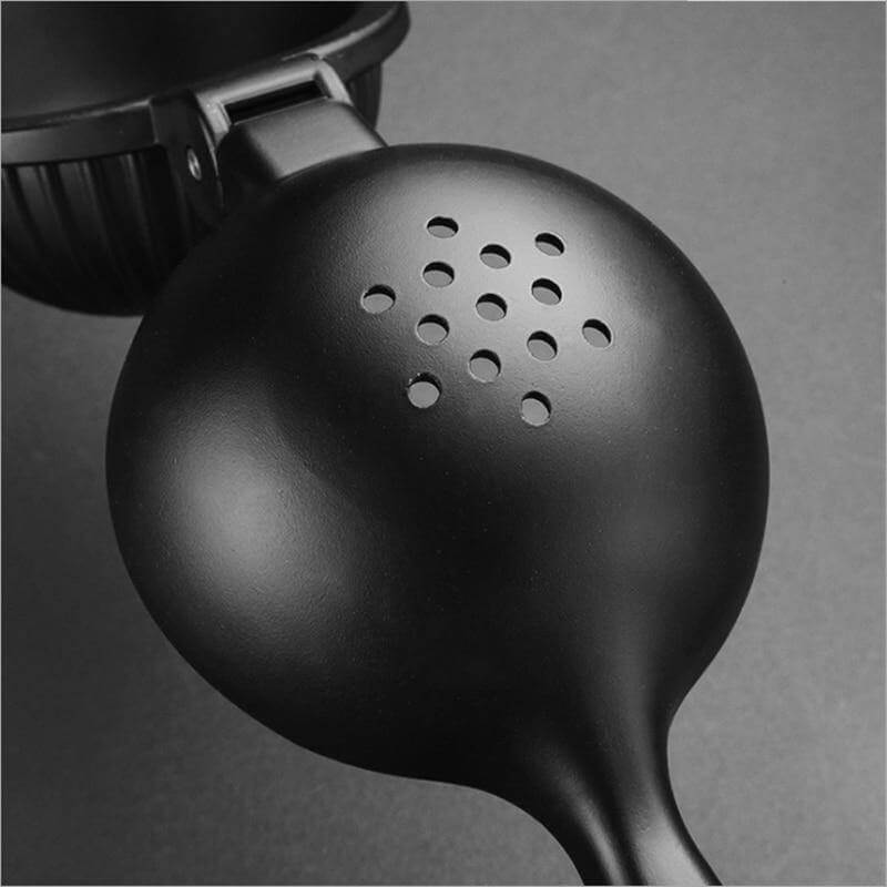Minimalist Zinc Alloy Lemon Squeezer