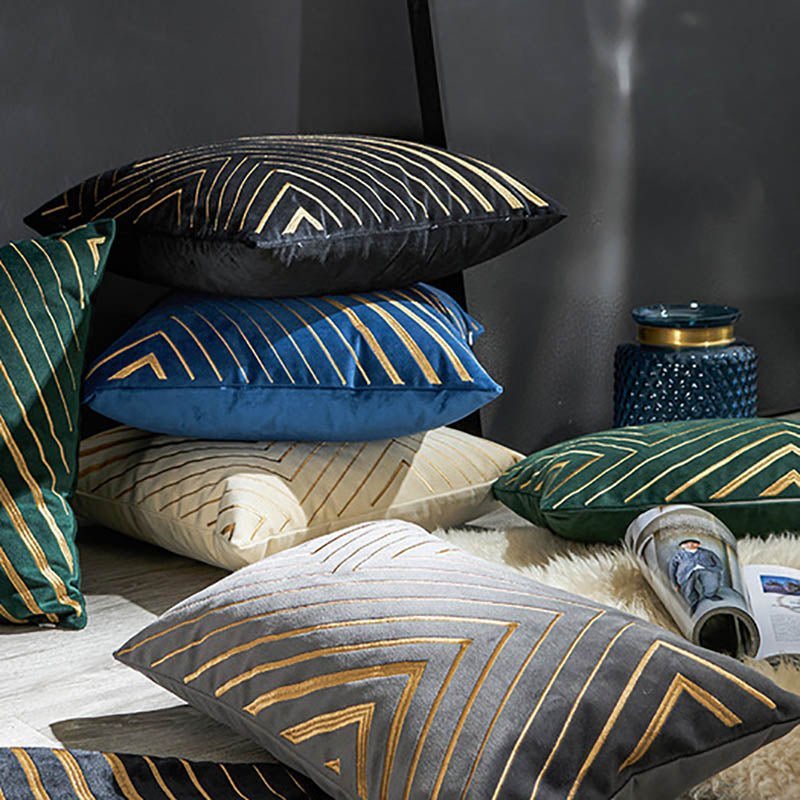 Luxurious Velvet Geometric Pillowcases - Elegant Home Decor
