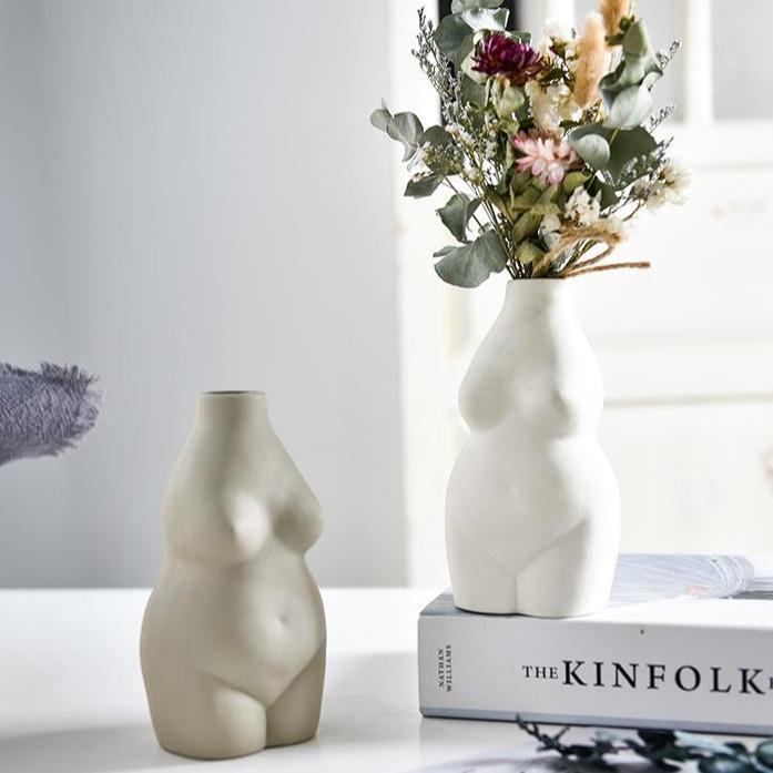 Venus Ceramic Bust Vase in Beige and Gold
