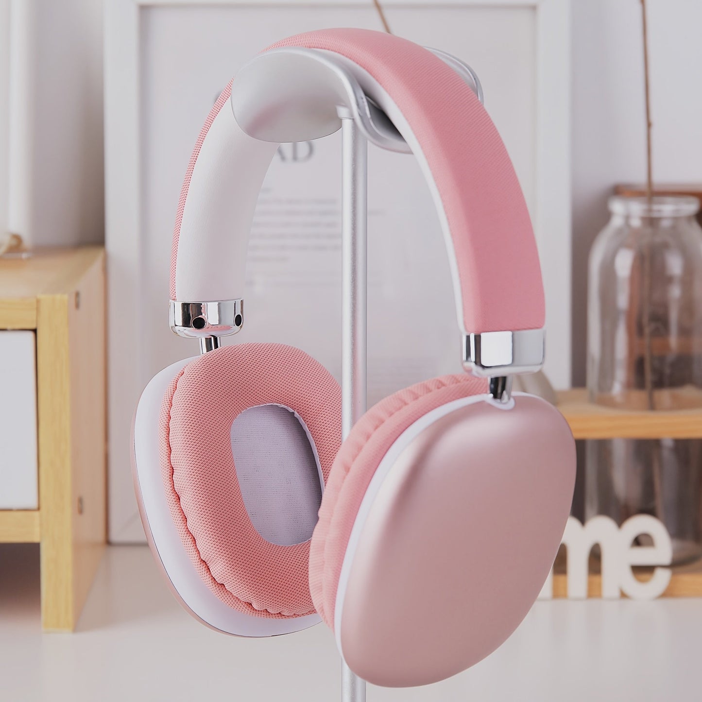 Wireless Over-Ear Headphones with Sound Isolation and Comfort Cushions