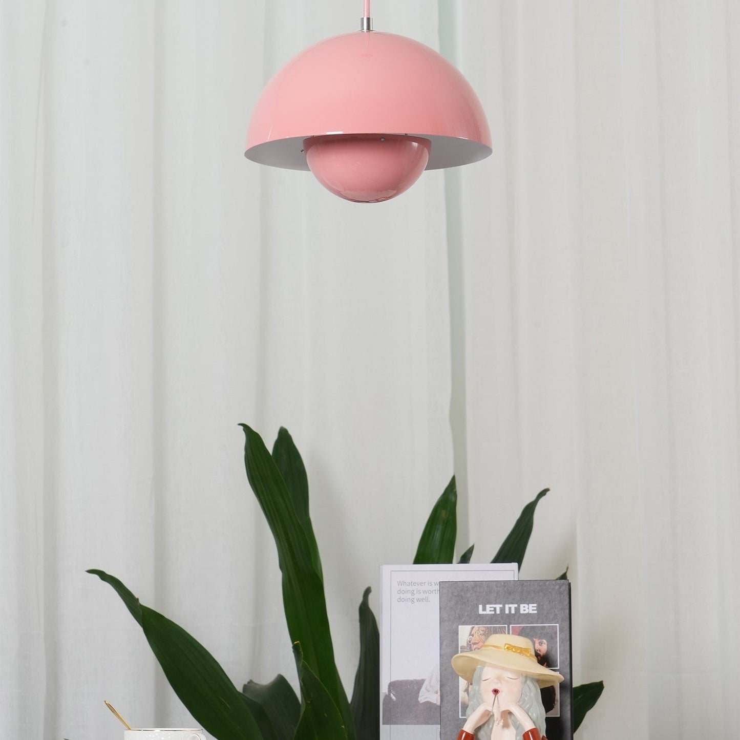 Modern Minimalist Ceiling Lamp with Adjustable Cable and Warm White Light