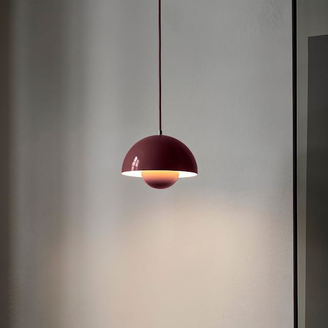 Modern Minimalist Ceiling Lamp with Adjustable Cable and Warm White Light