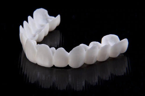 Aesthetic Dental Prosthesis for Natural Smile Restoration