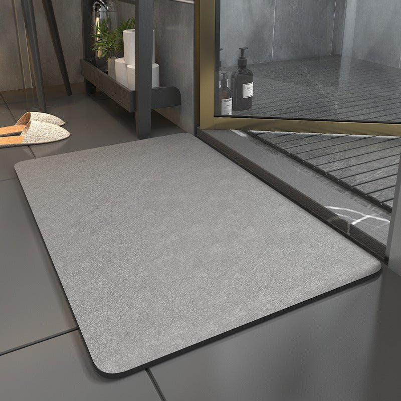 QuickDry Non-Slip Bath Mat - Soft, Quick-Drying Microfiber for Safety