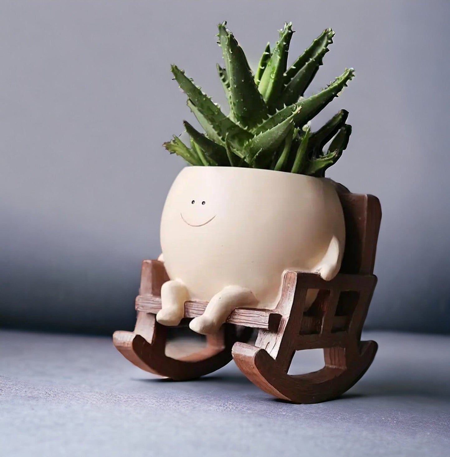 Resin Smiling Face Plant Pot