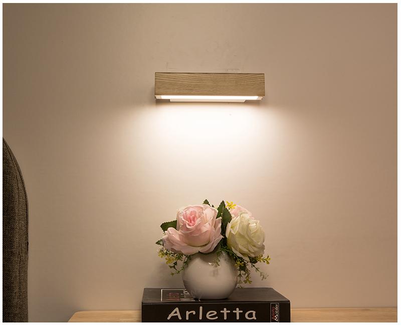Rotatable Wood LED Wall Lamp - Adjustable Jasper Design