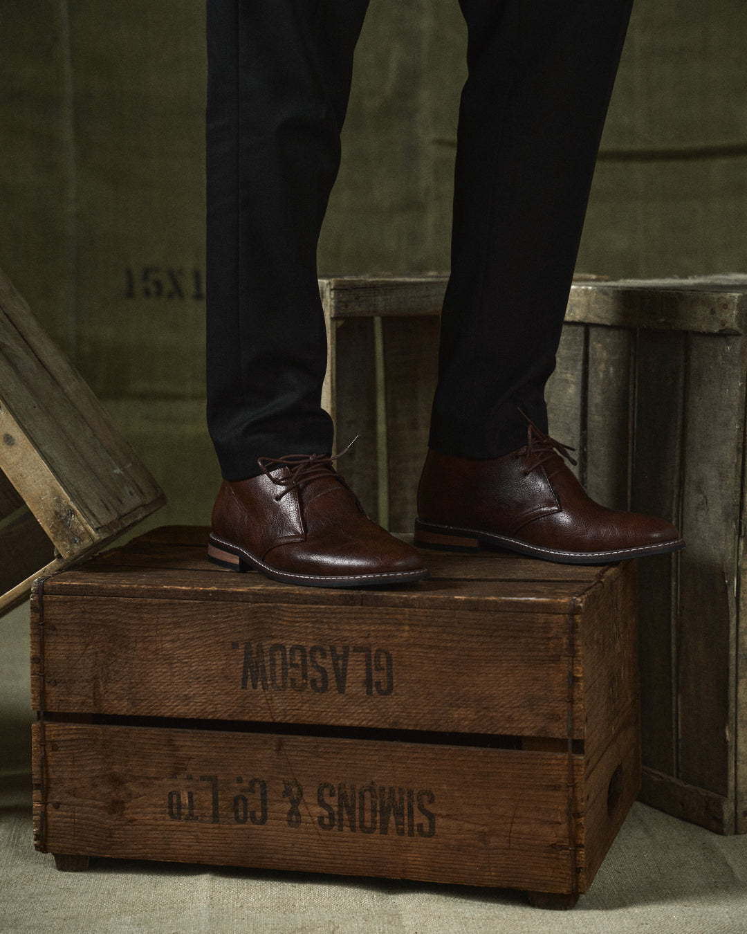 Rugged Dark Brown Men's Ankle Boots