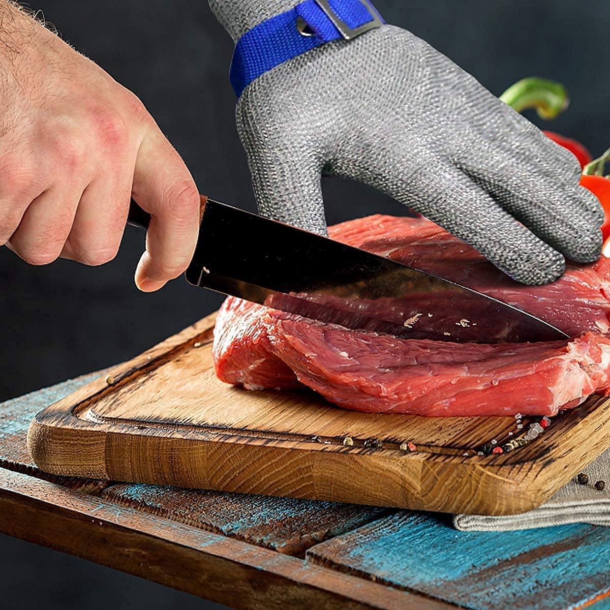 Cut Resistant Gloves for Kitchen and Oyster Handling