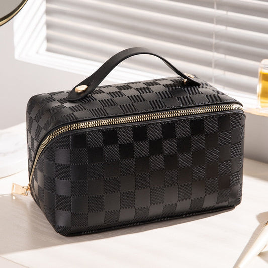Elegant Travel Cosmetic Bag with Adjustable Dividers