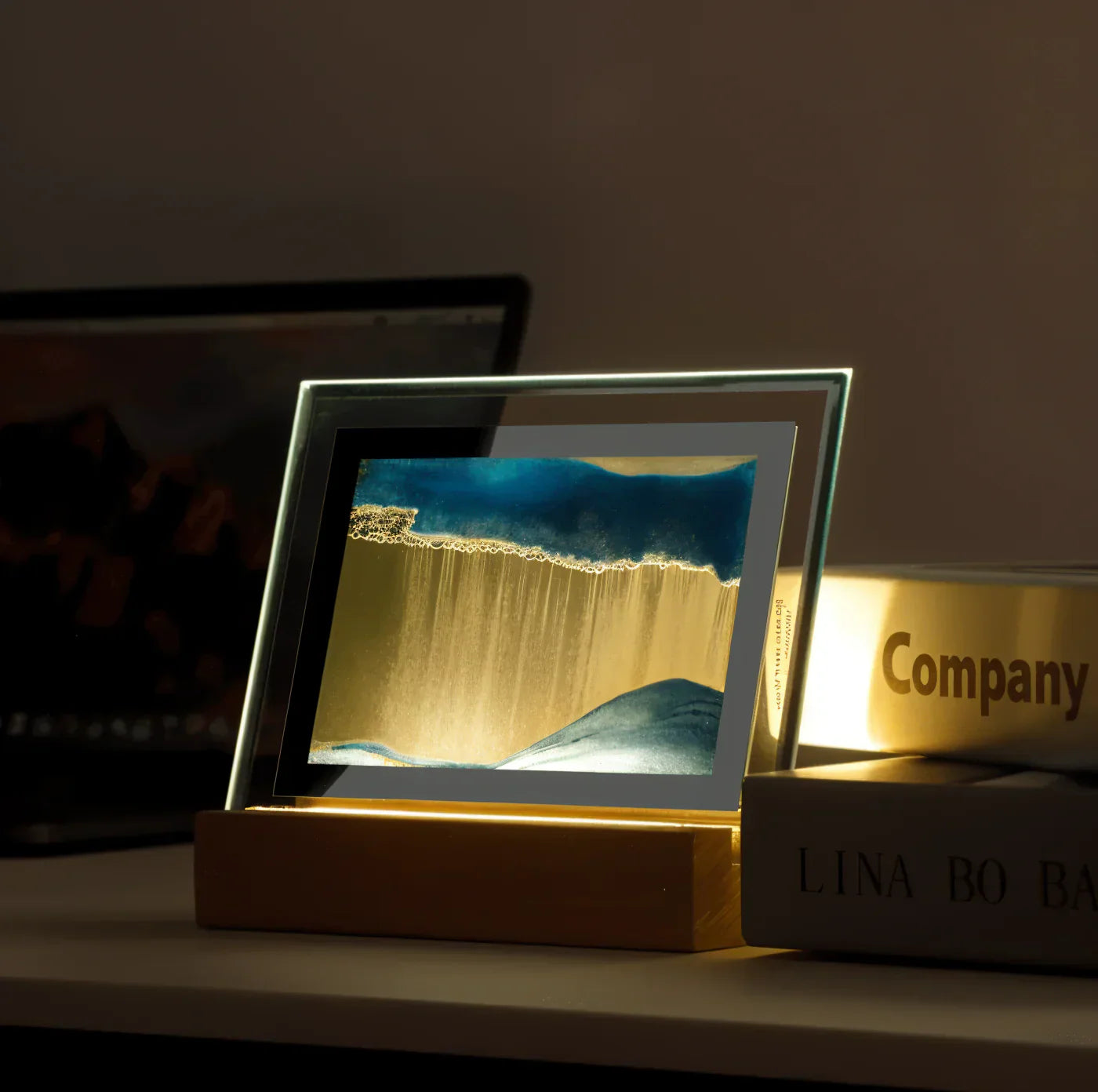 Artistic Moving Sand Night Lamp