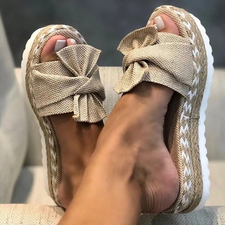 Stylish Summer Sandals with Bow Detail