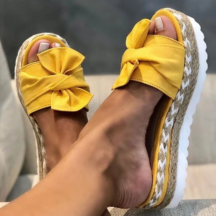 Stylish Summer Sandals with Bow Detail