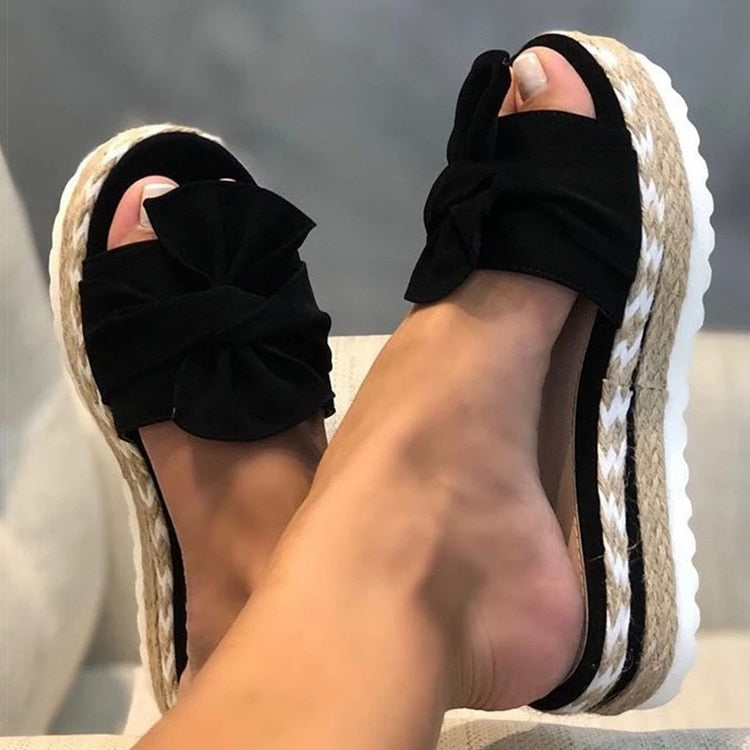 Stylish Summer Sandals with Bow Detail