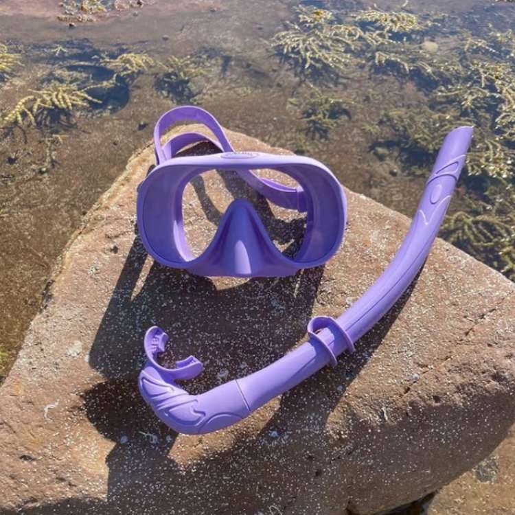 180° View Snorkel Mask with Anti-Fog System