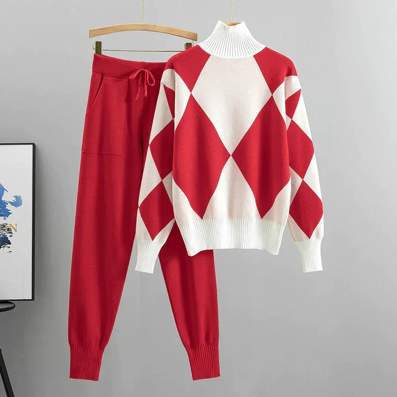 Checkered Two-Piece Comfort Set for Women