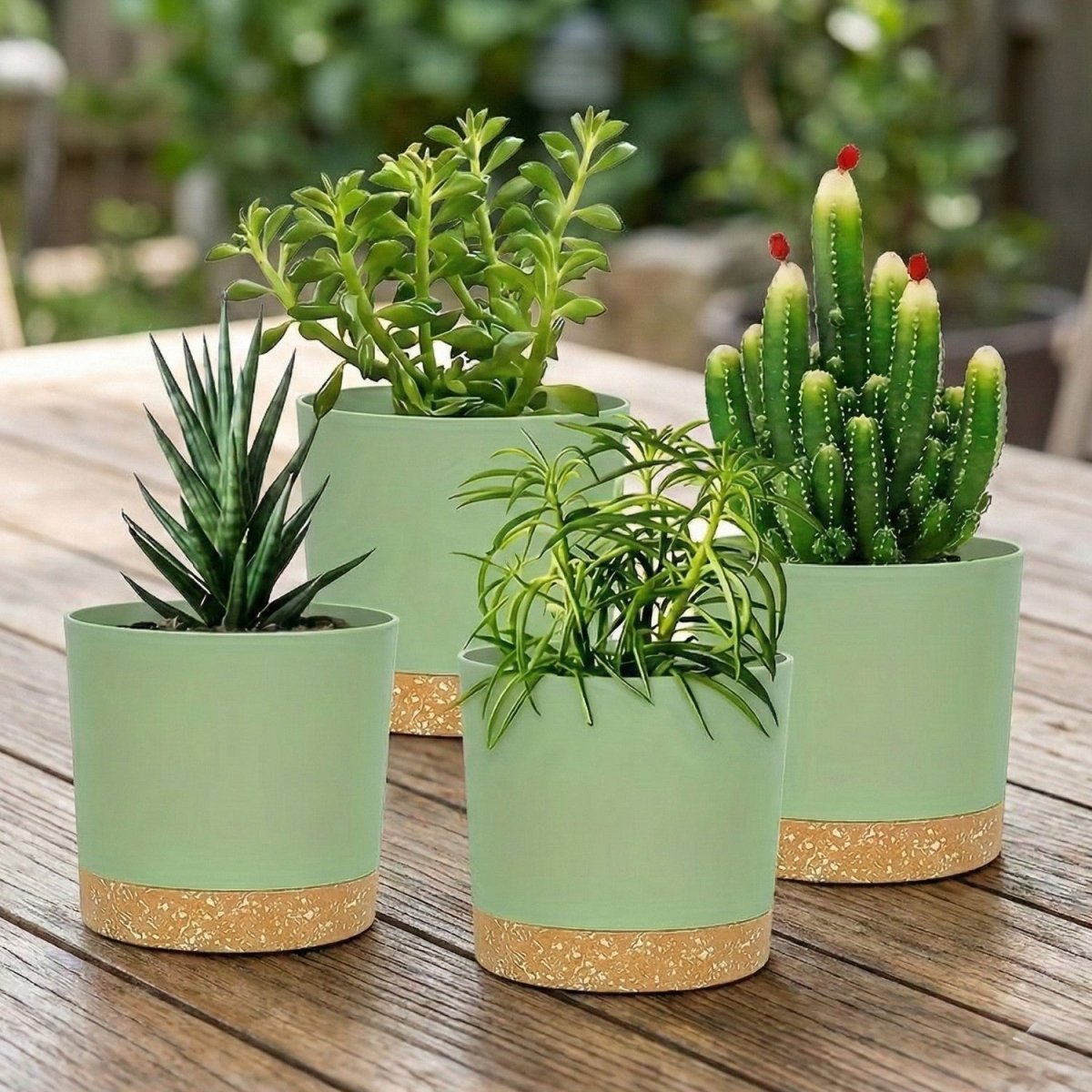 Modern Minimalist Flower Pots Set with Drainage - 4 Pack