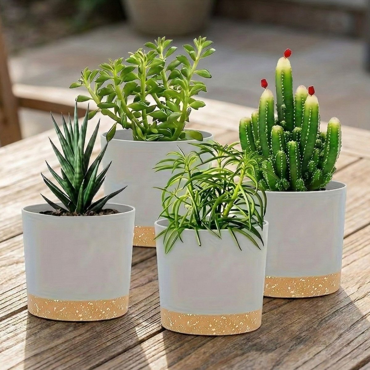 Modern Minimalist Flower Pots Set with Drainage - 4 Pack