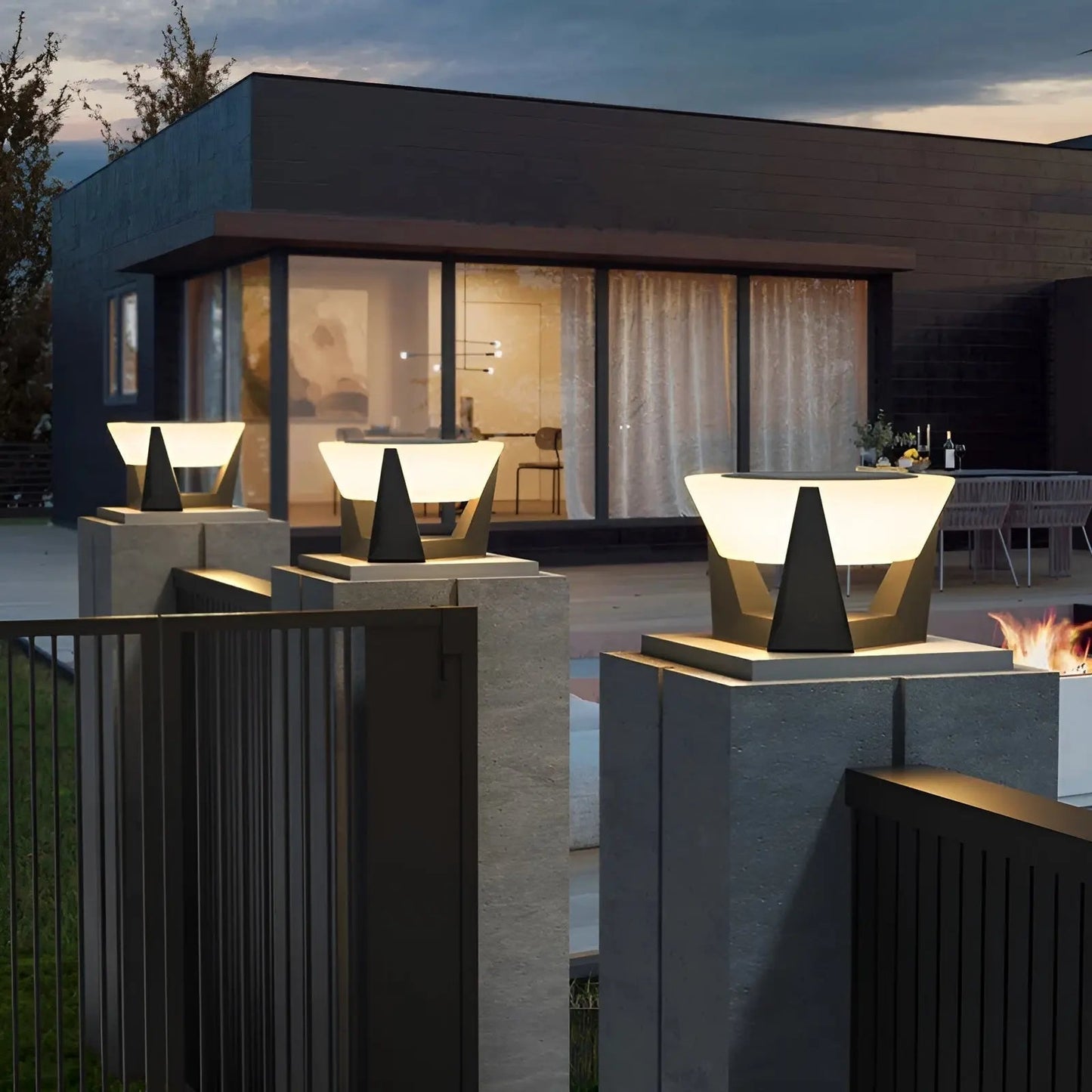 Solar Japanese Garden Lamp - Eco-Friendly Outdoor Lighting