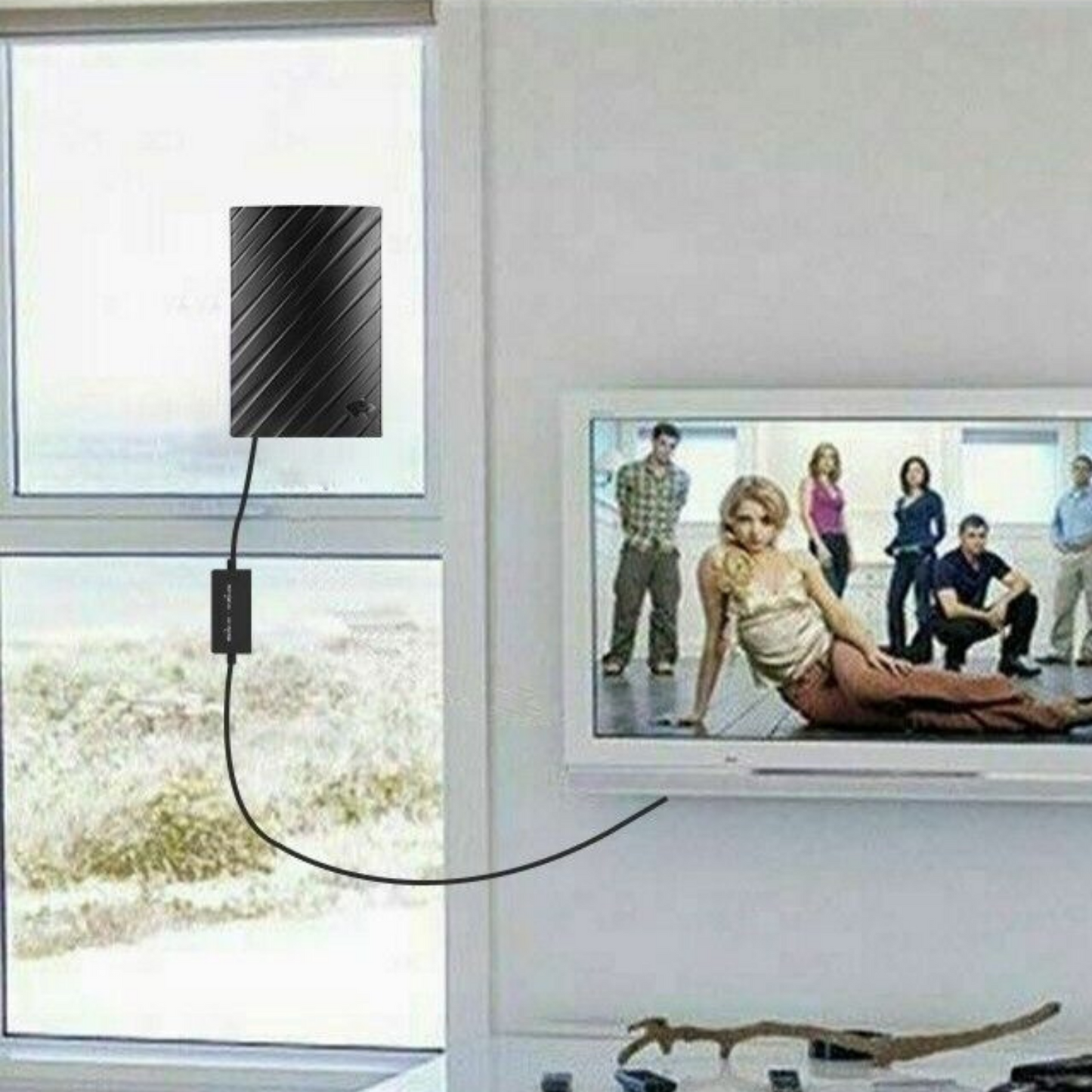 Long Range TV Antenna for 4K Reception up to 600 Miles