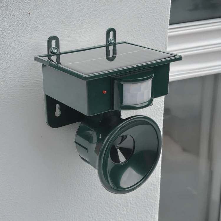 Solar-Powered Ultrasonic Bird Repeller with Motion Sensor
