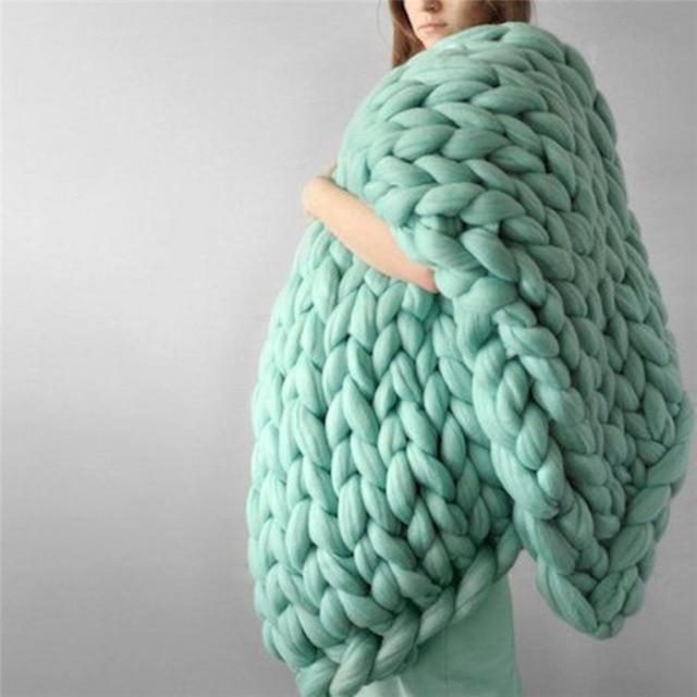 Chunky Knit Throw Blanket in 6 Colors
