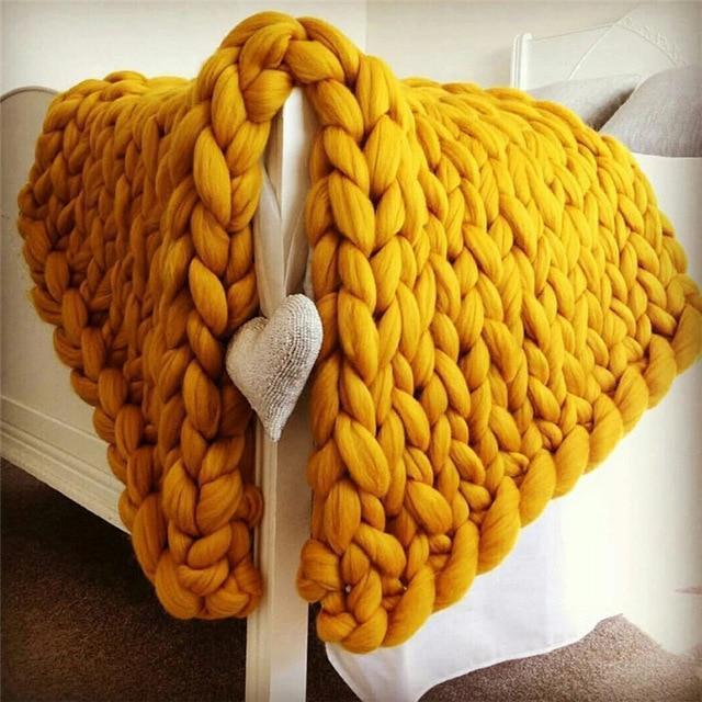 Chunky Knit Throw Blanket in 6 Colors